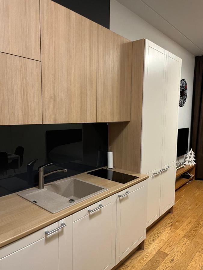 Mere Puiestee Apartment Talin Exterior foto